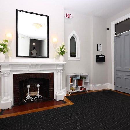 Furnished Newbury Street Studio, #6 波士顿 外观 照片