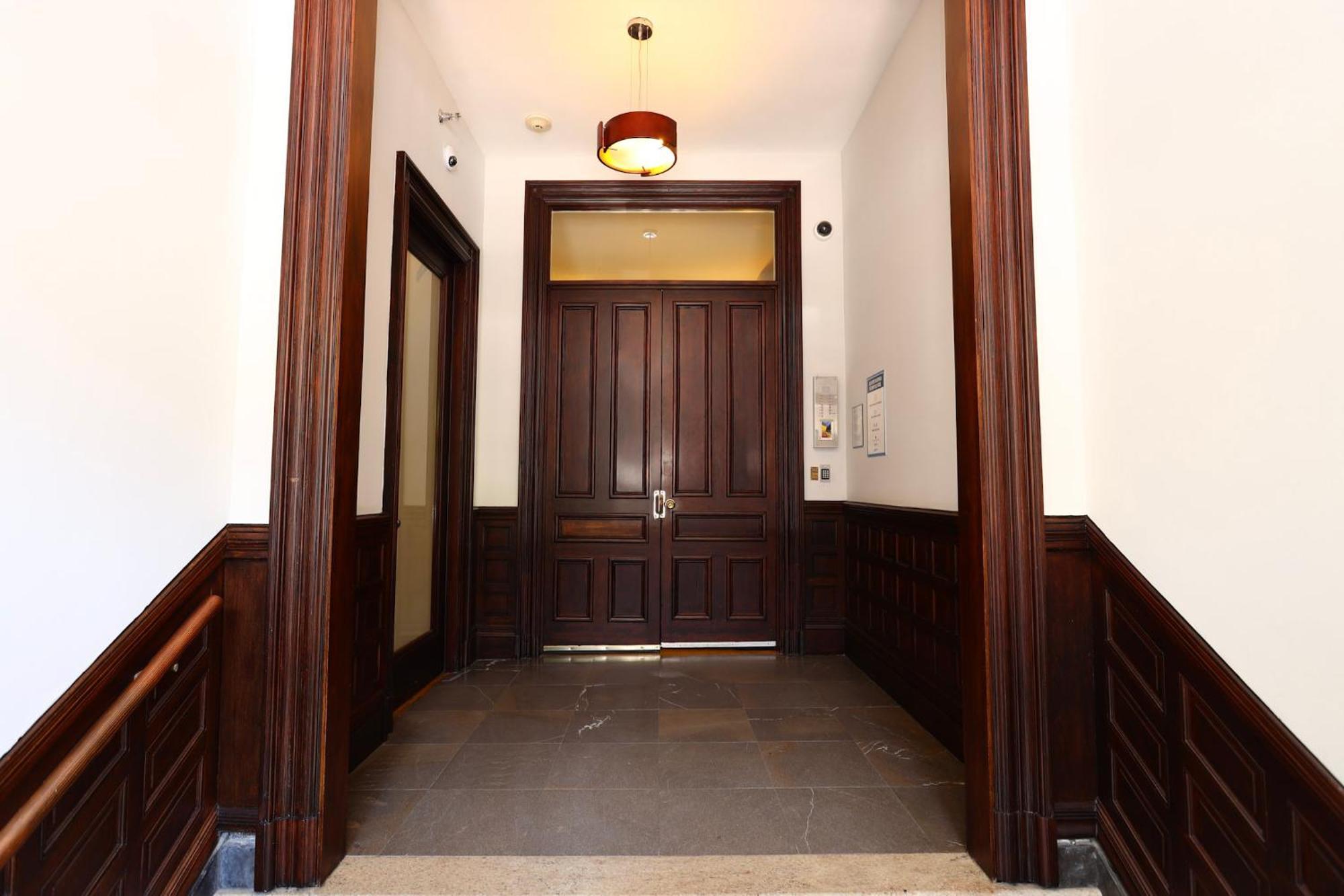 Furnished Newbury Street Studio, #6 波士顿 外观 照片